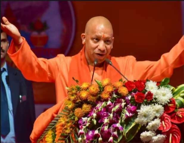 बंगाल हिंसा पर योगी आदित्यनाथ का तीखा हमला, ममता बनर्जी और विपक्ष पर साधा निशाना, योगी ने कहा, “लातों के भूत बातों से नहीं मानते, दंगाइयों का इलाज डंडा है।