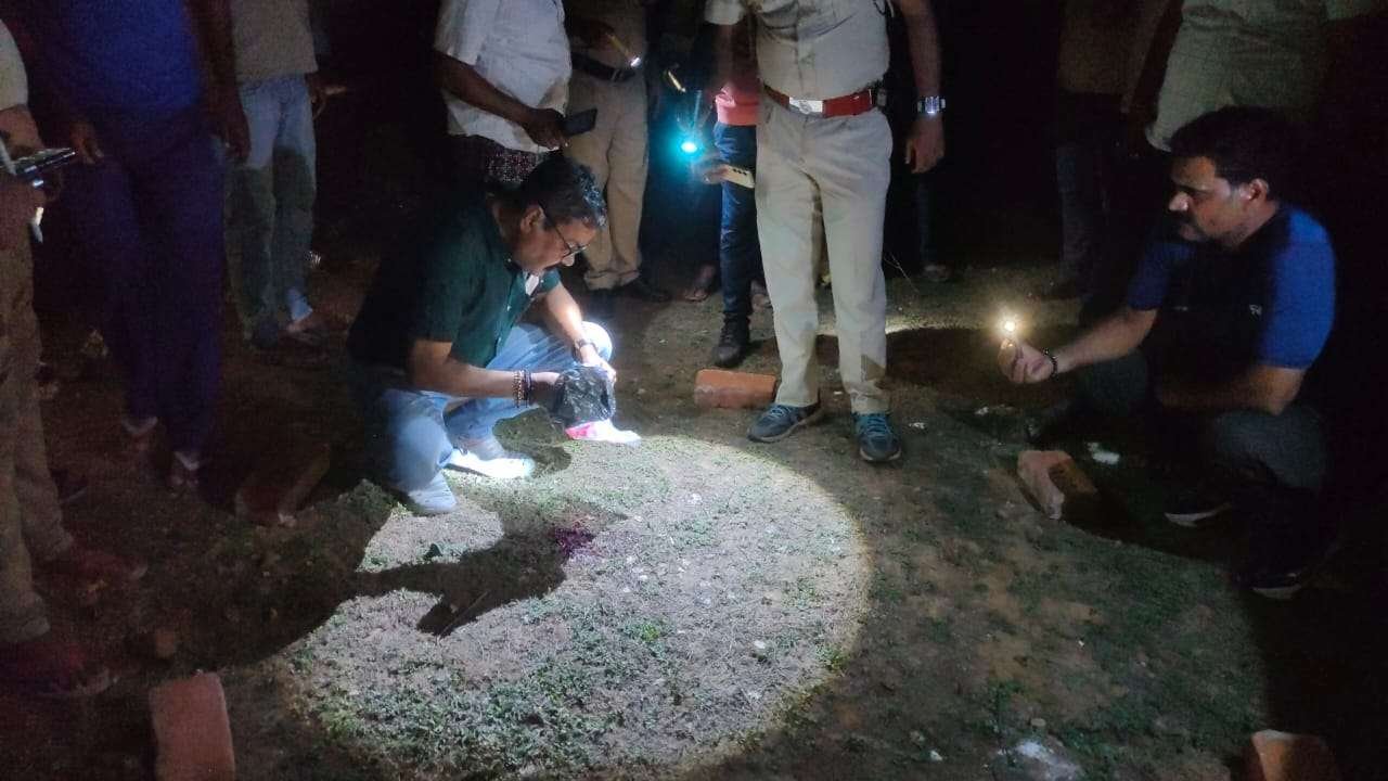 Salanpur : দুষ্কৃতীদের ছোড়া গুলিতে মৃত্যু সিআইএসএফ কর্মী