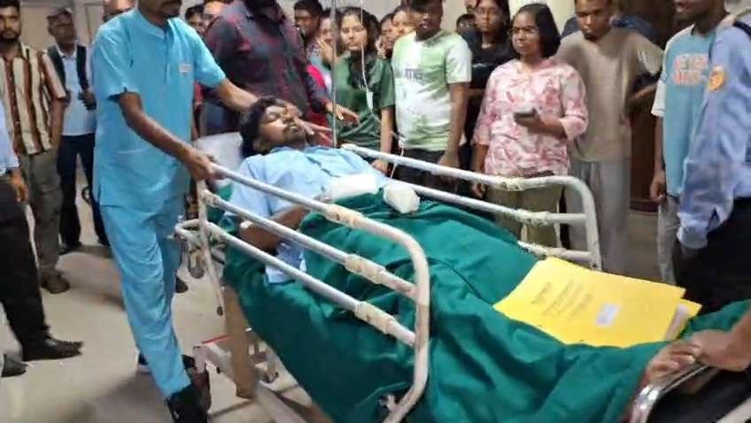 Durgapur: एनआईटी में ब्लास्ट, प्रोफेसर और छात्र घायल, मचा हड़कंप