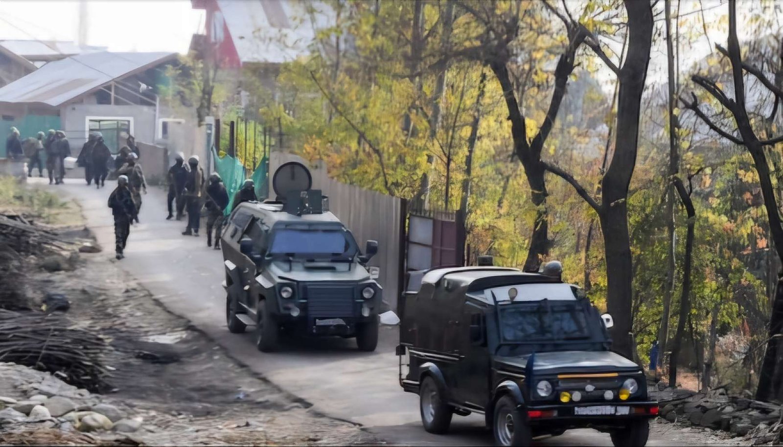 Kashmir : অমরনাথ যাত্রার আগে কাশ্মীরে জঙ্গি হামলা, রাজস্থানের পাঁচ পর্যটক আহত