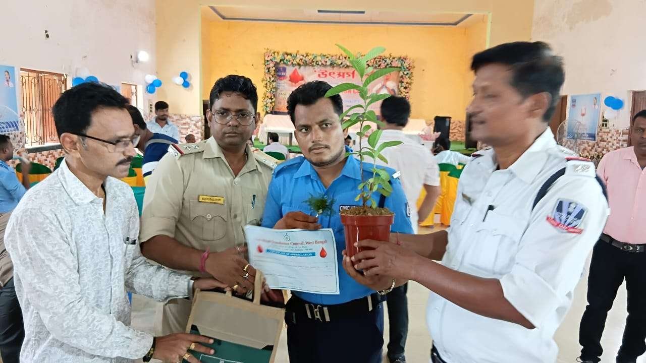 पुलिस की पहल पर रक्तदान शिविर का आयोजन