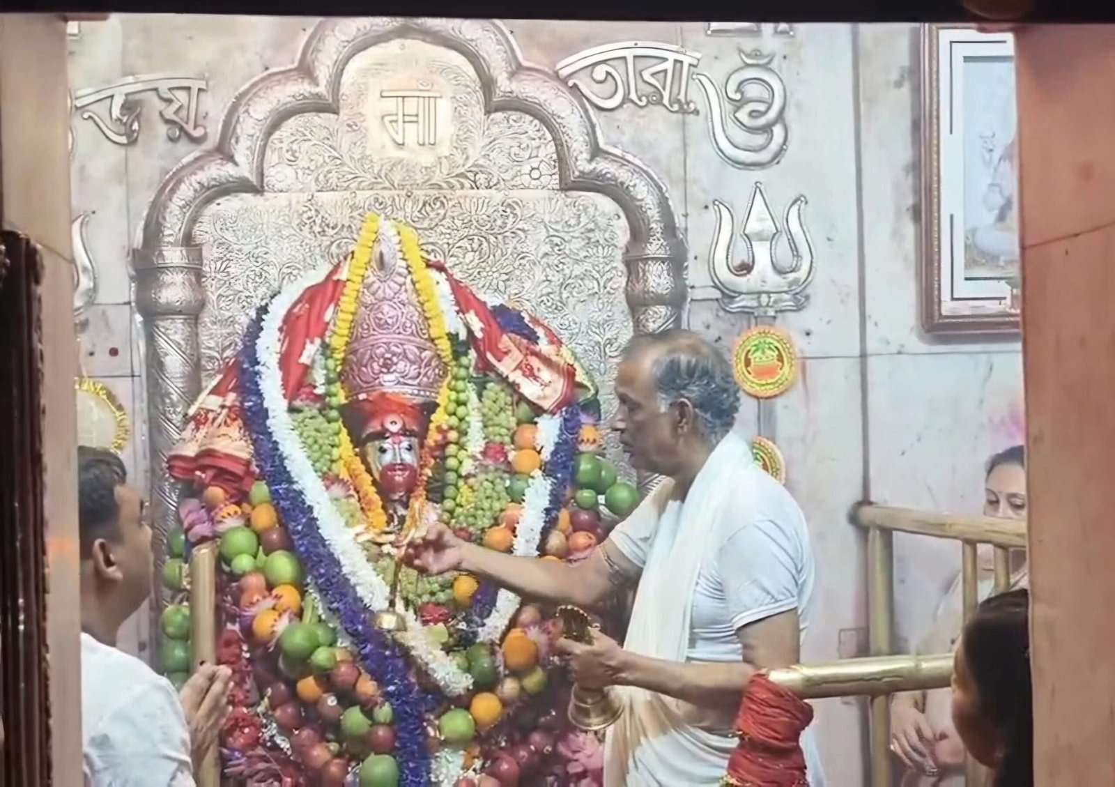 ফলহারিণী কালীপুজো: তারাপীঠে ভক্তদের ঢল, জেনে নিন এই পুজোর মাহাত্ম্য ও ঐতিহ্য